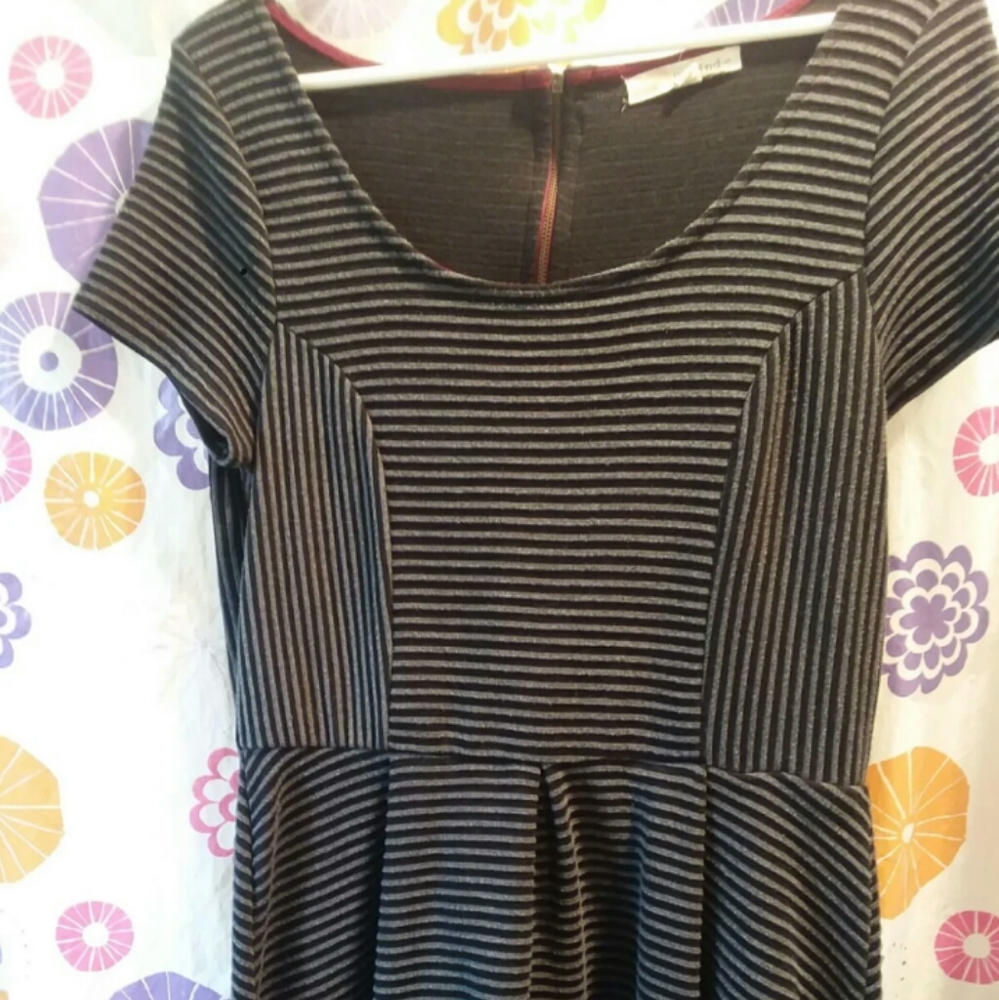 Juniors dress